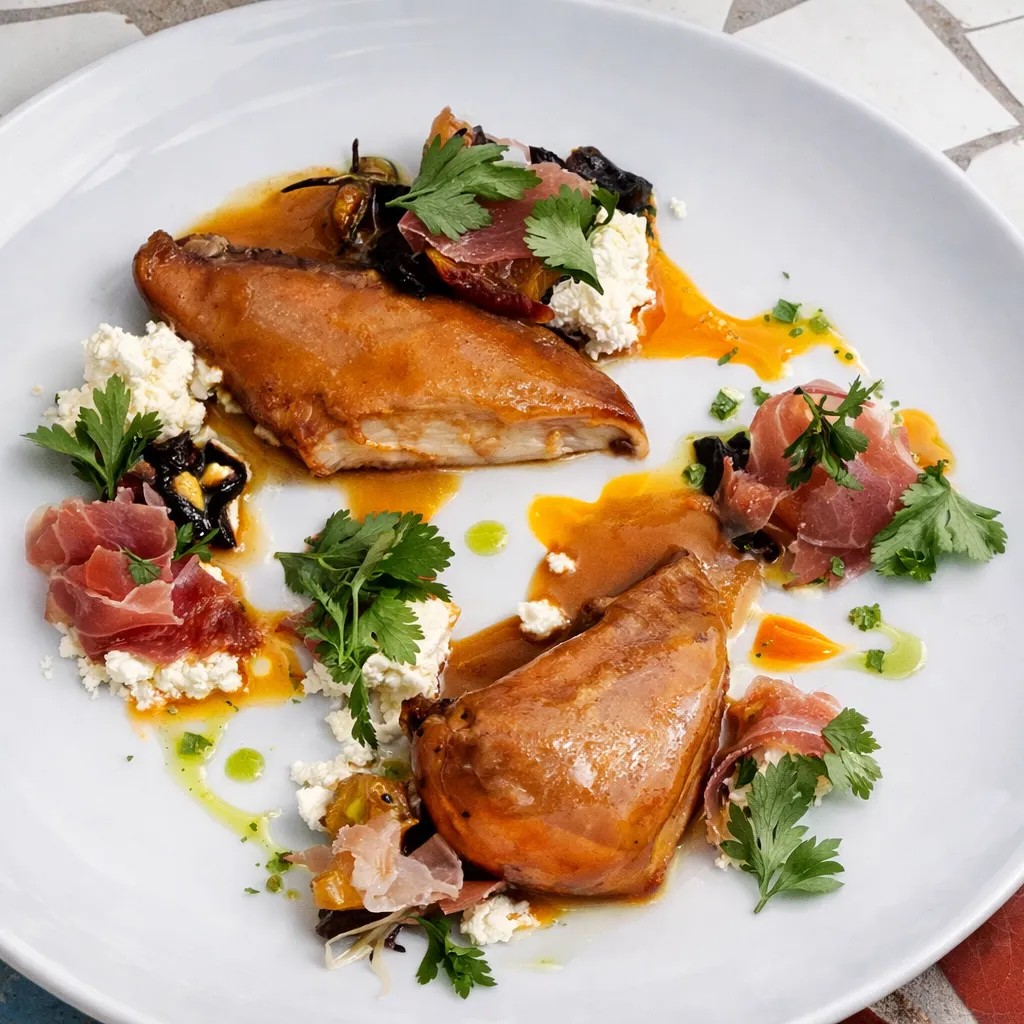 Image alt description