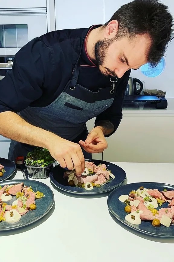 Image alt description