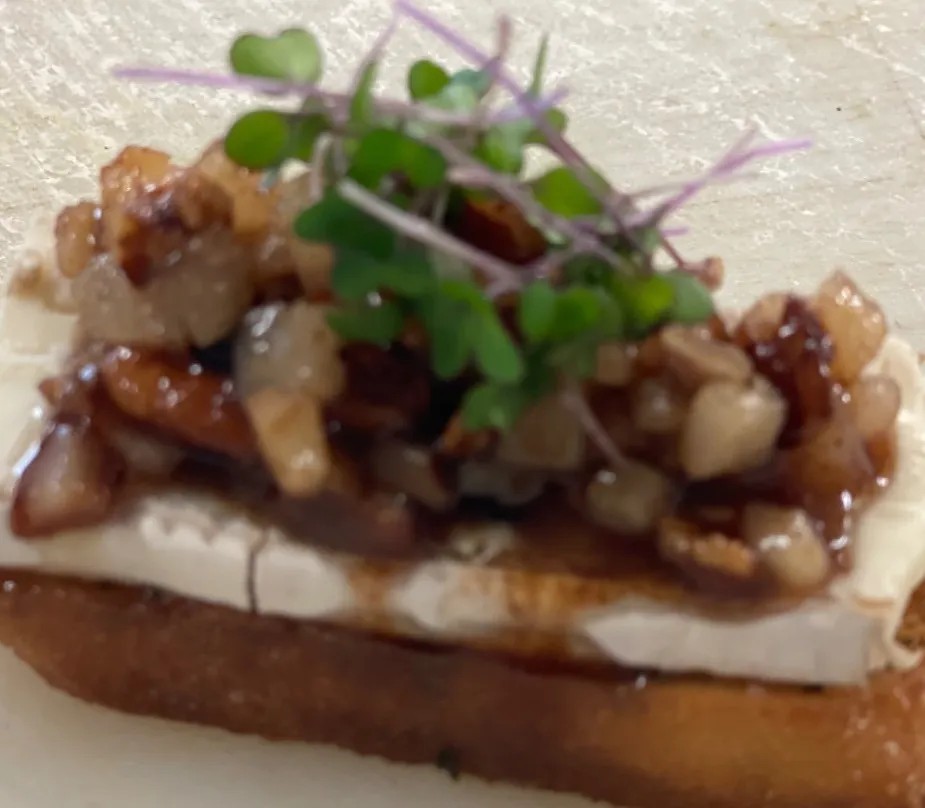 Image alt description