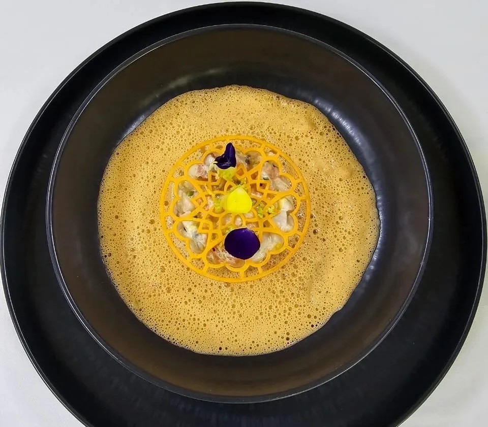 Image alt description