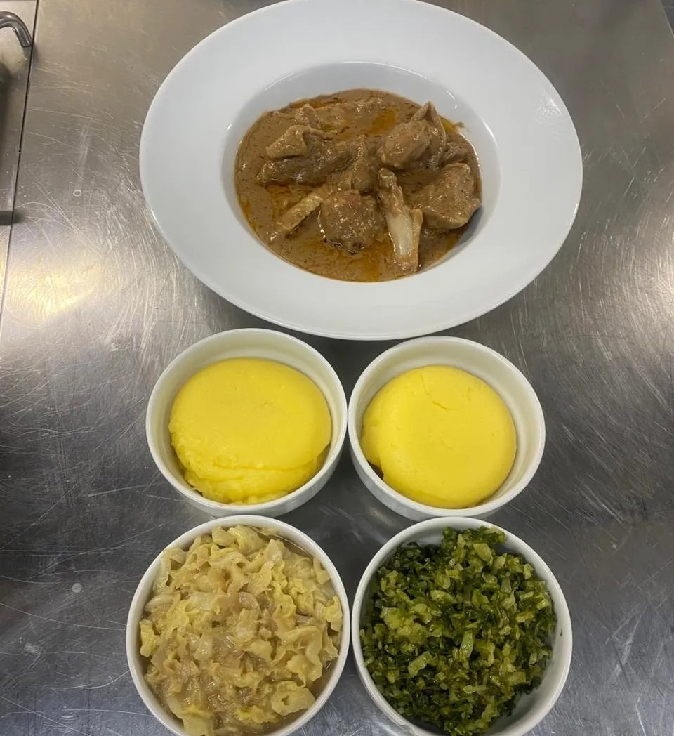 Image alt description