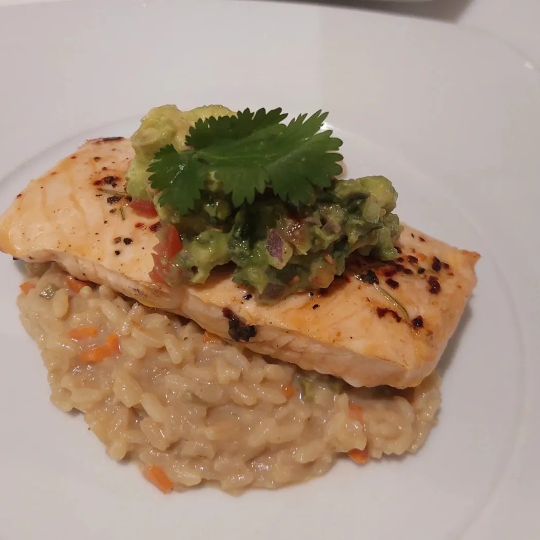 Image alt description