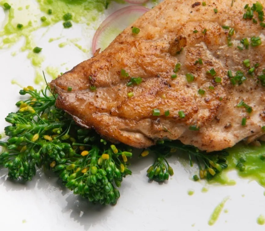 Image alt description