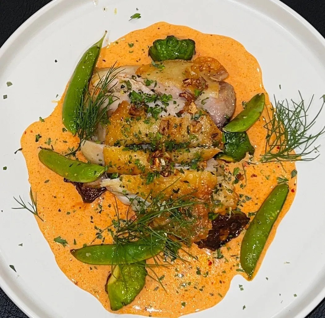 Image alt description