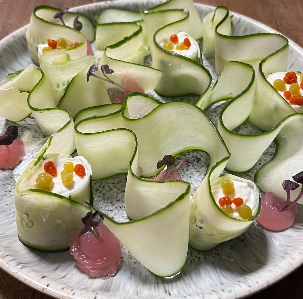 Image alt description