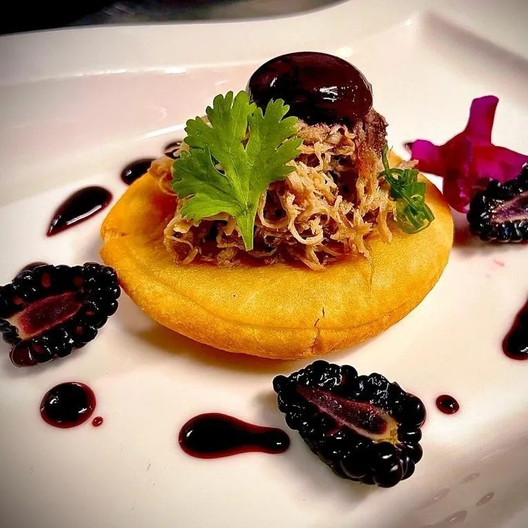 Image alt description