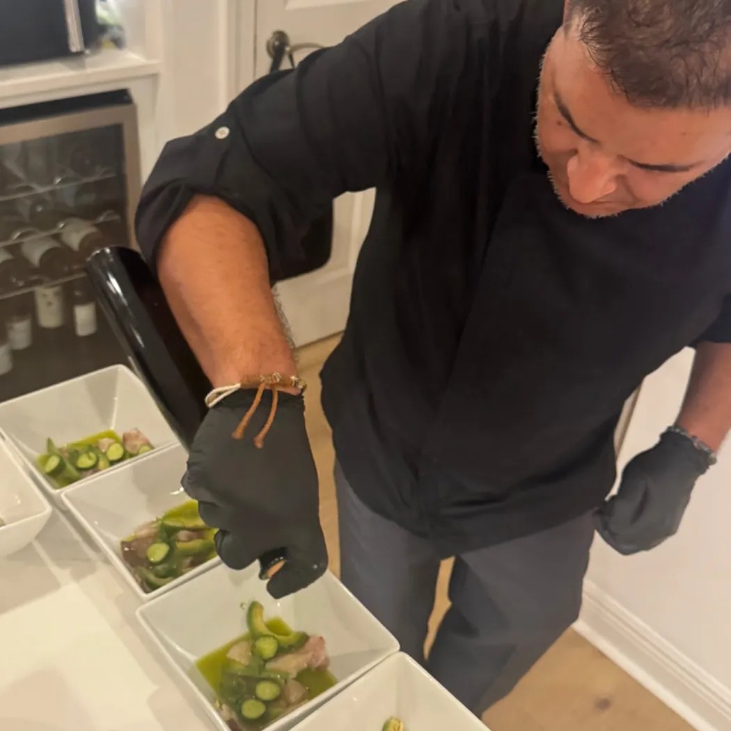 Image alt description