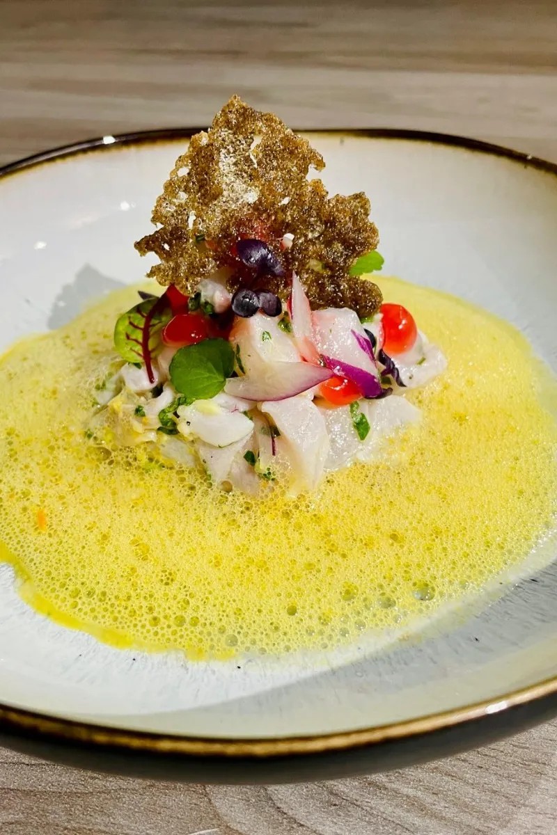 Image alt description