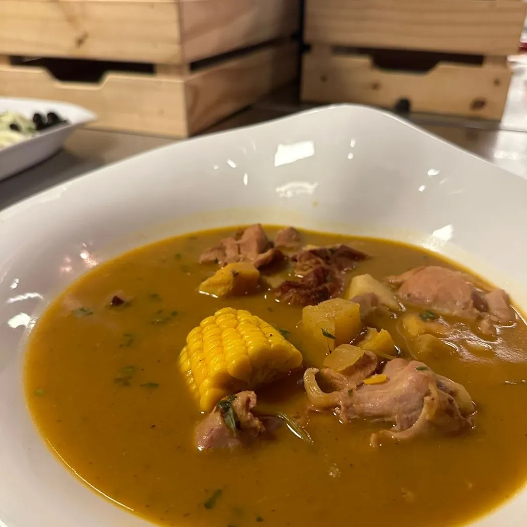 Image alt description