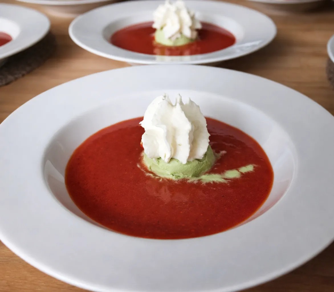 Image alt description