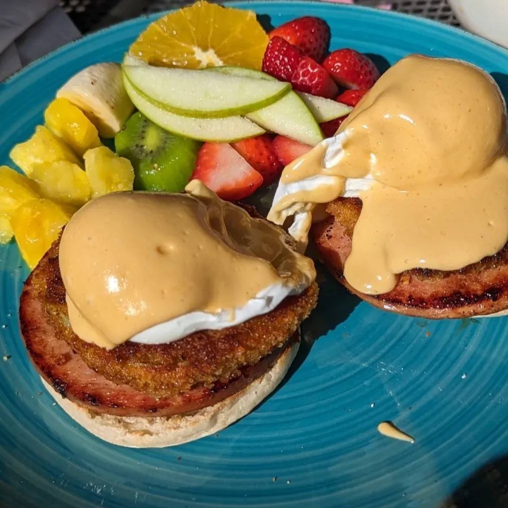 Image alt description