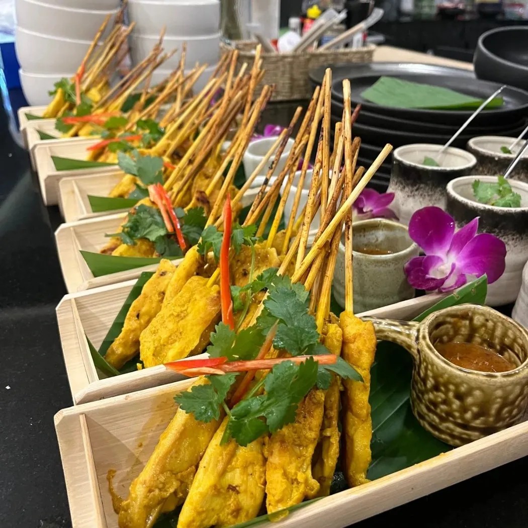 Image alt description