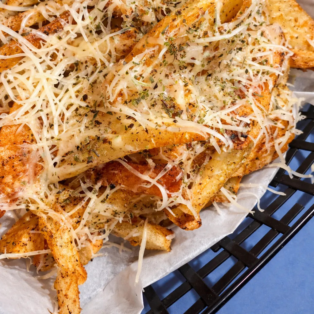 Image alt description