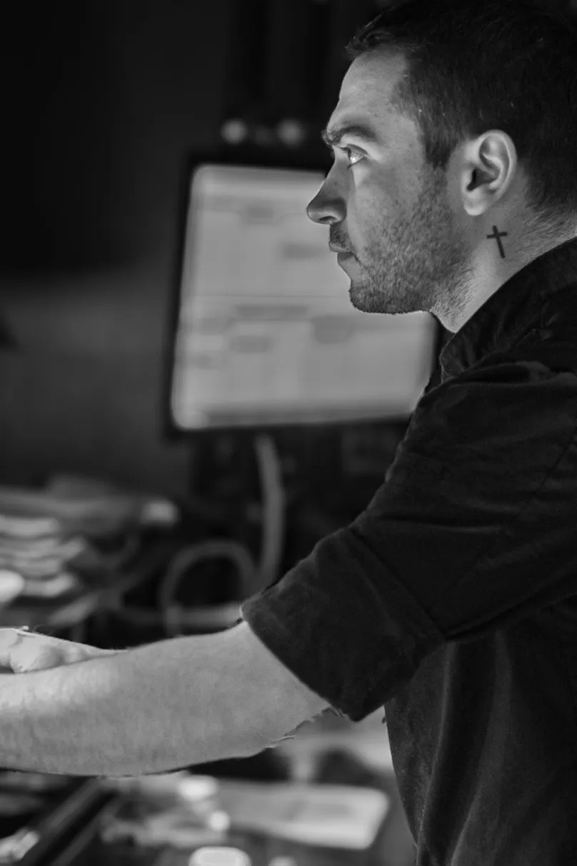 Image alt description