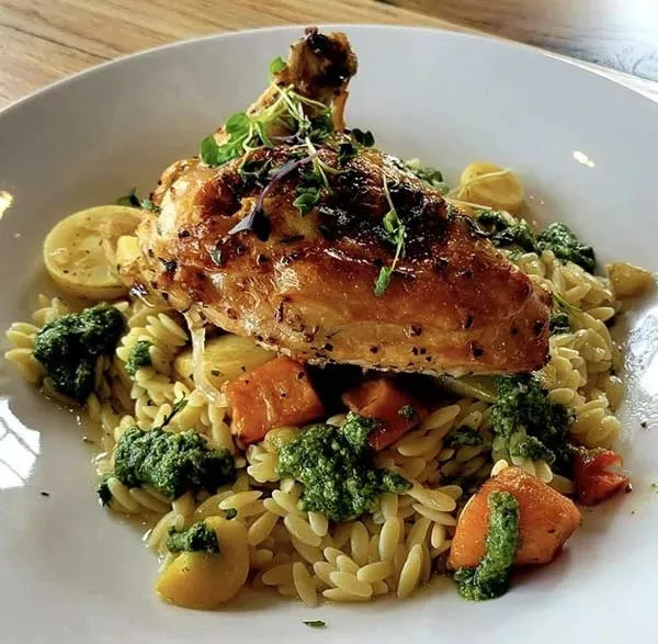 Image alt description