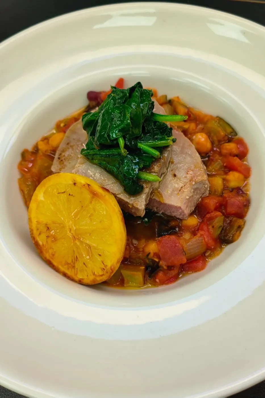 Image alt description