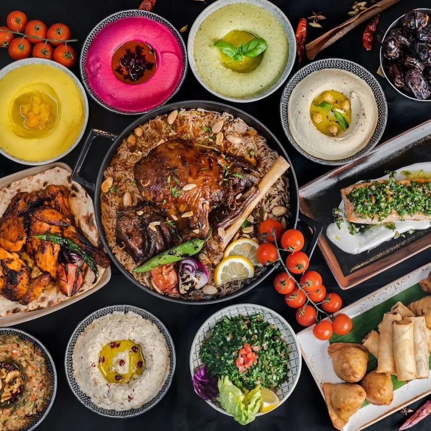 Image alt description