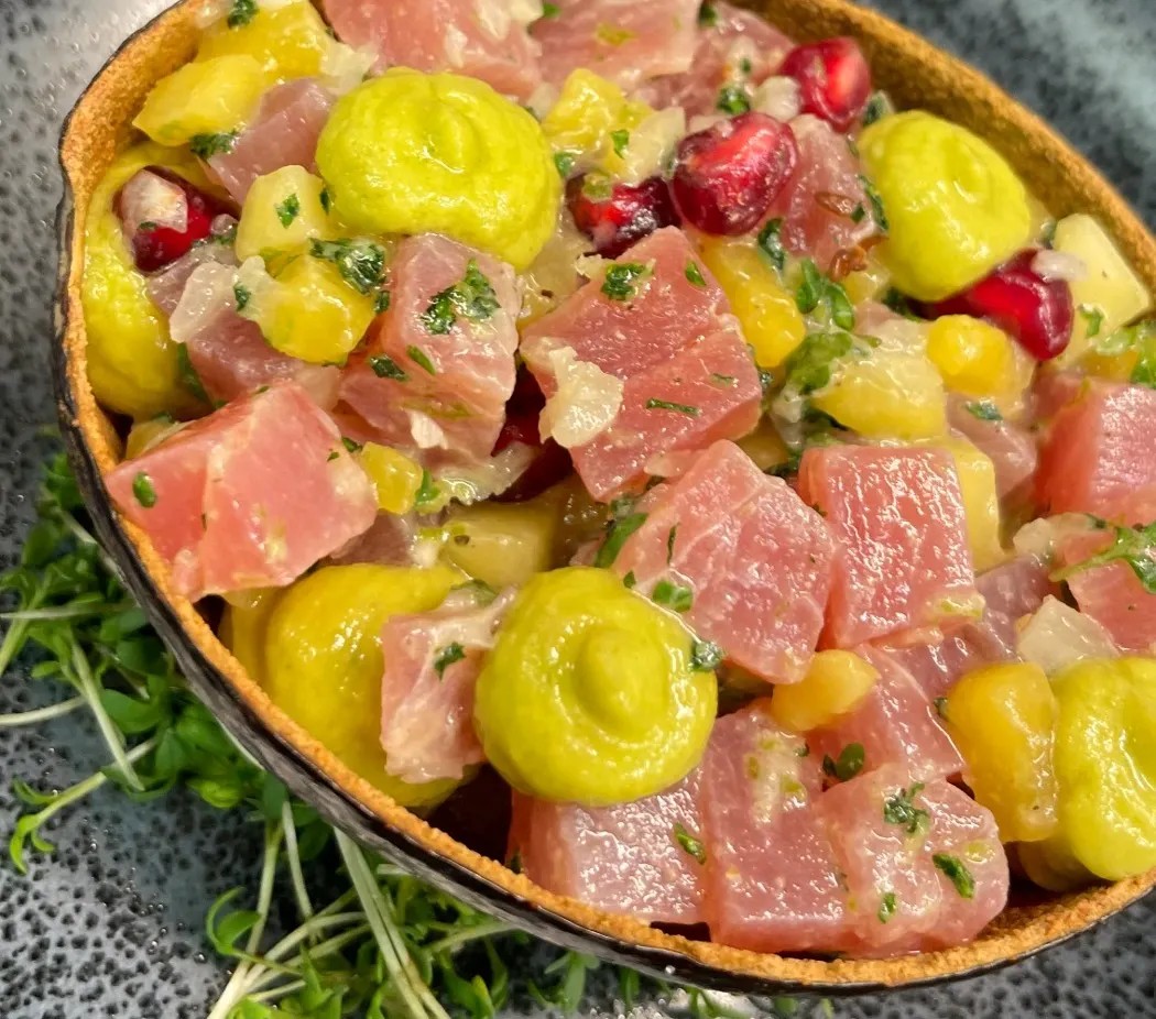 Image alt description