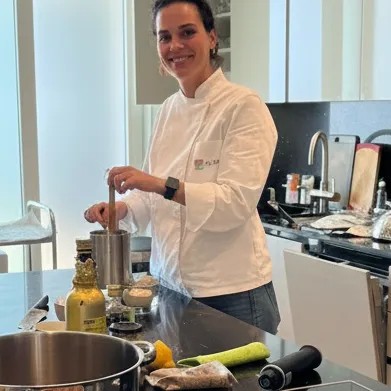 Image alt description