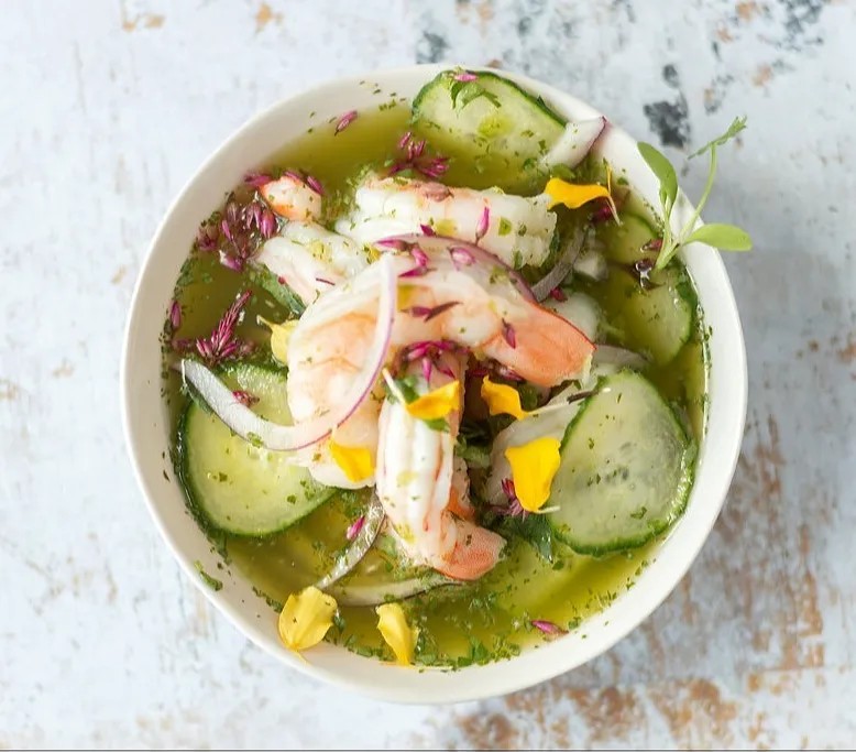 Image alt description