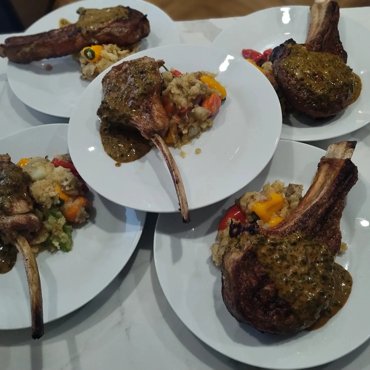 Image alt description