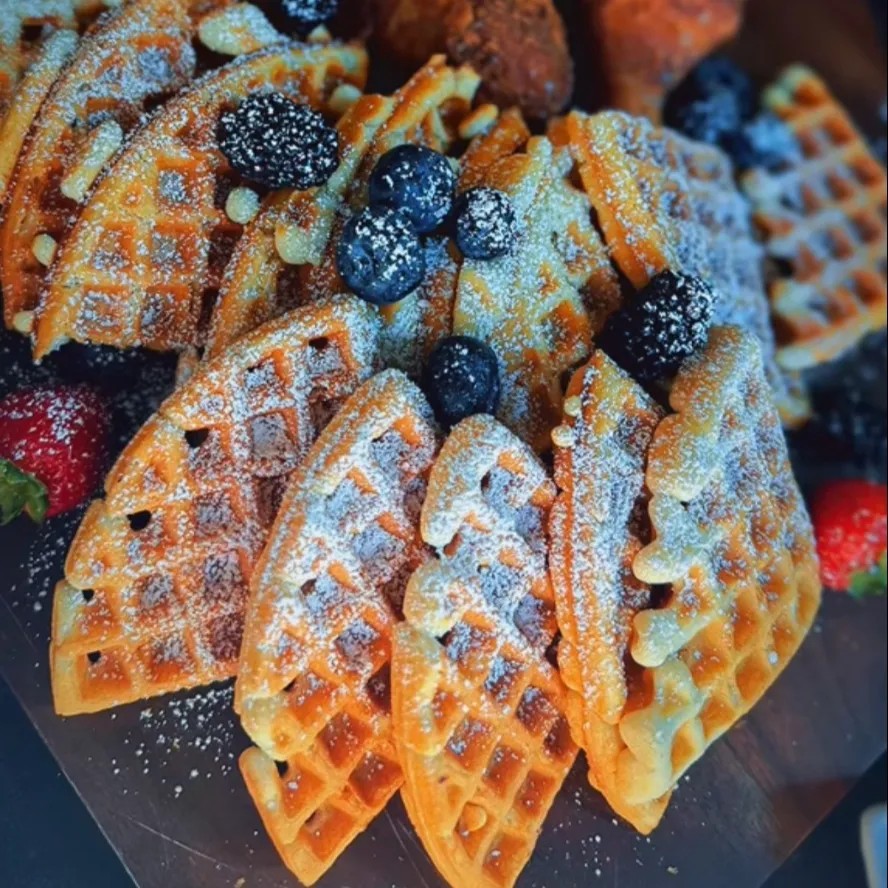 Image alt description