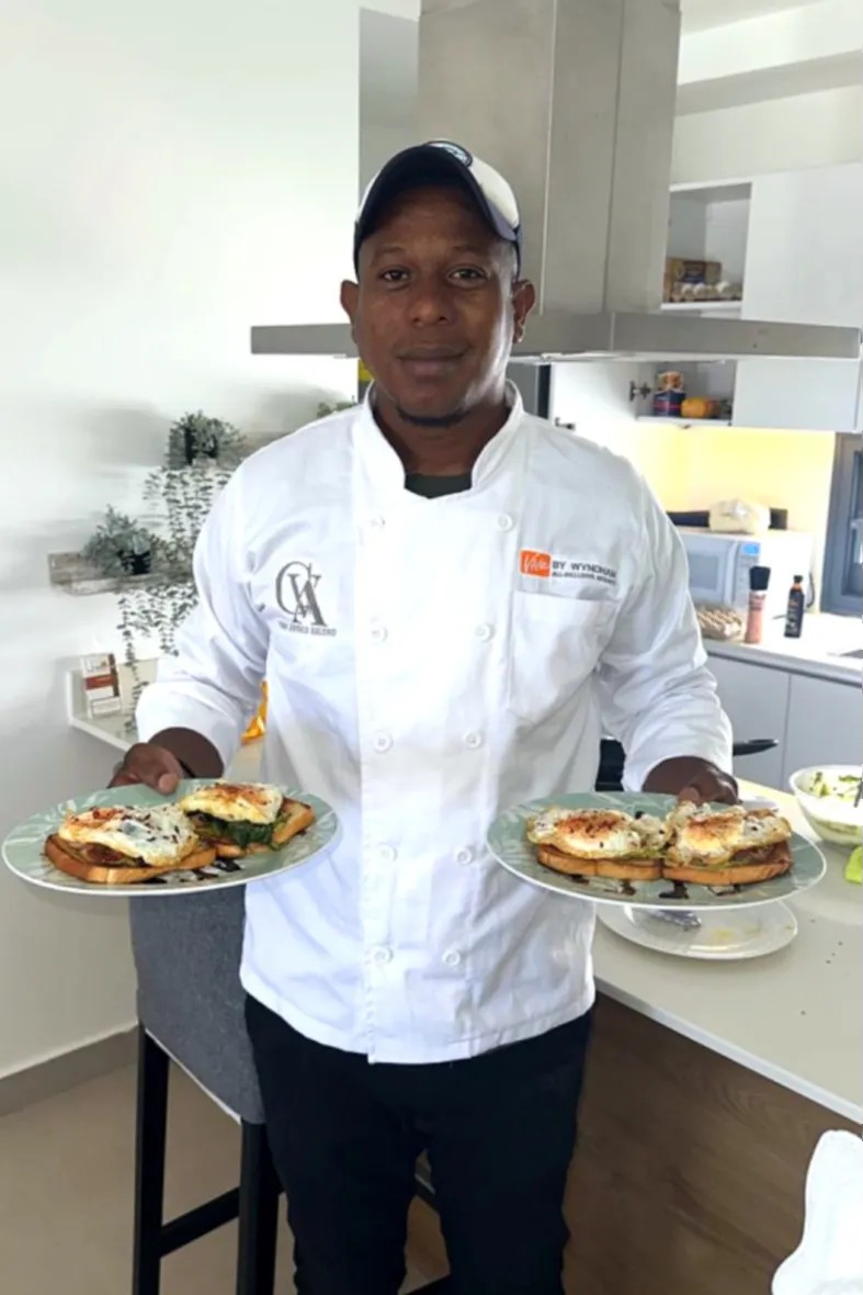 Image alt description