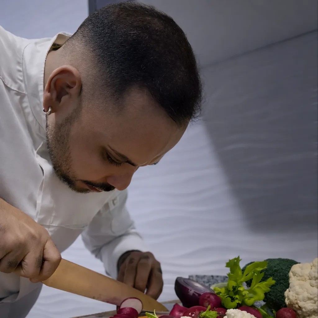 Image alt description