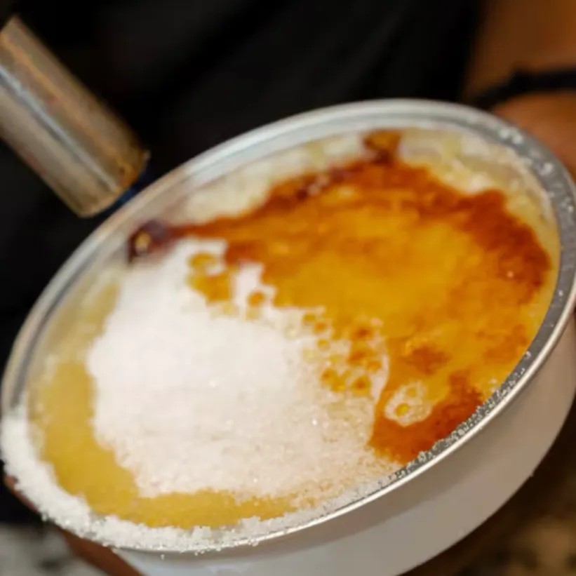 Image alt description