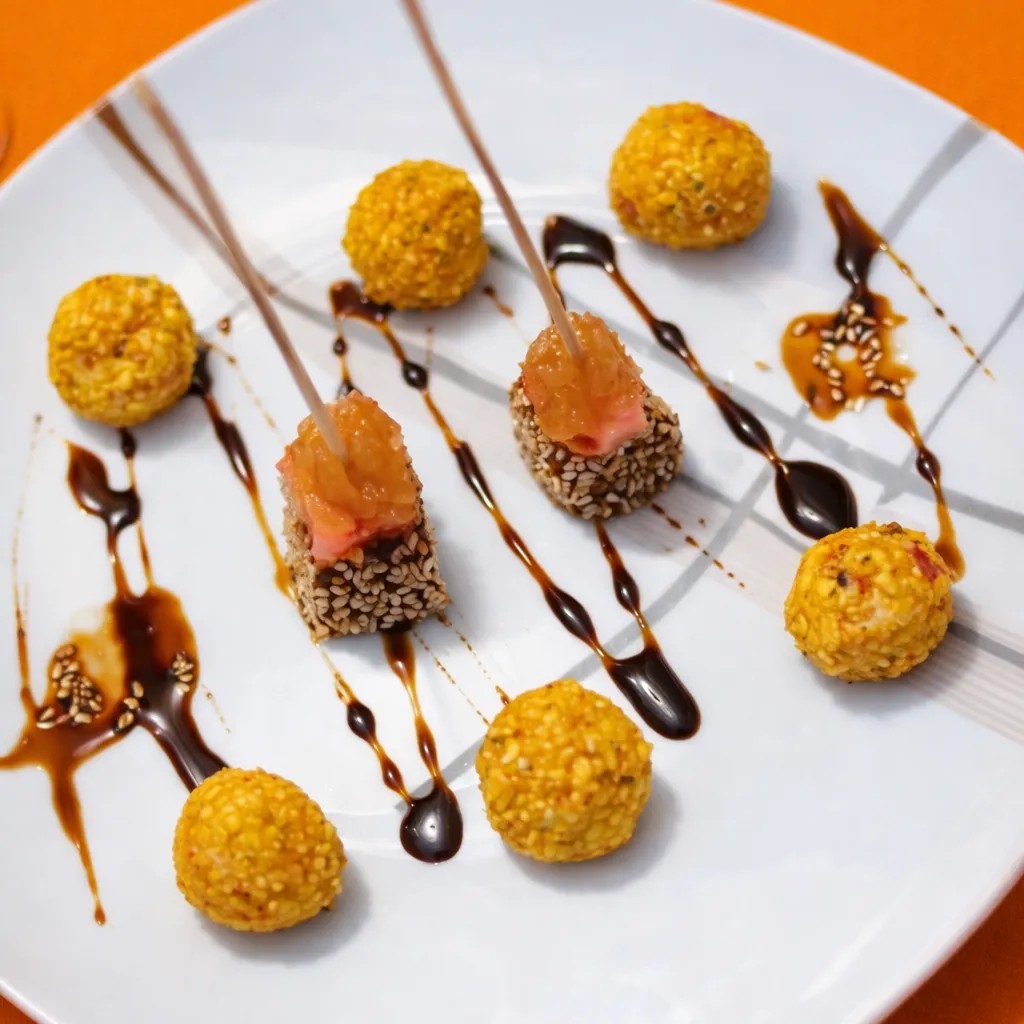 Image alt description