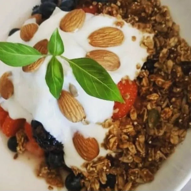 Image alt description