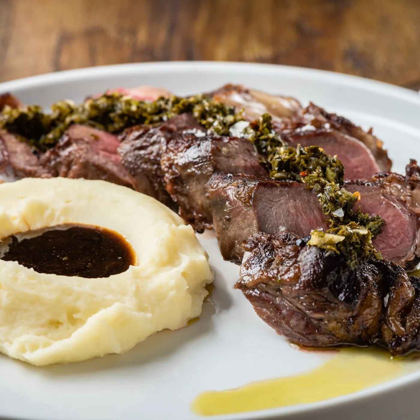 Image alt description