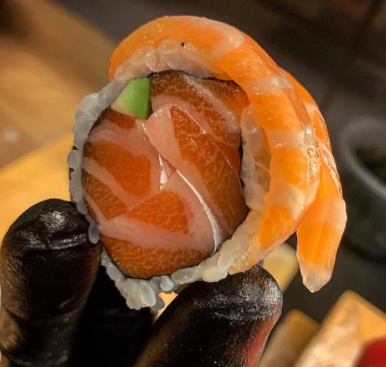 Image alt description