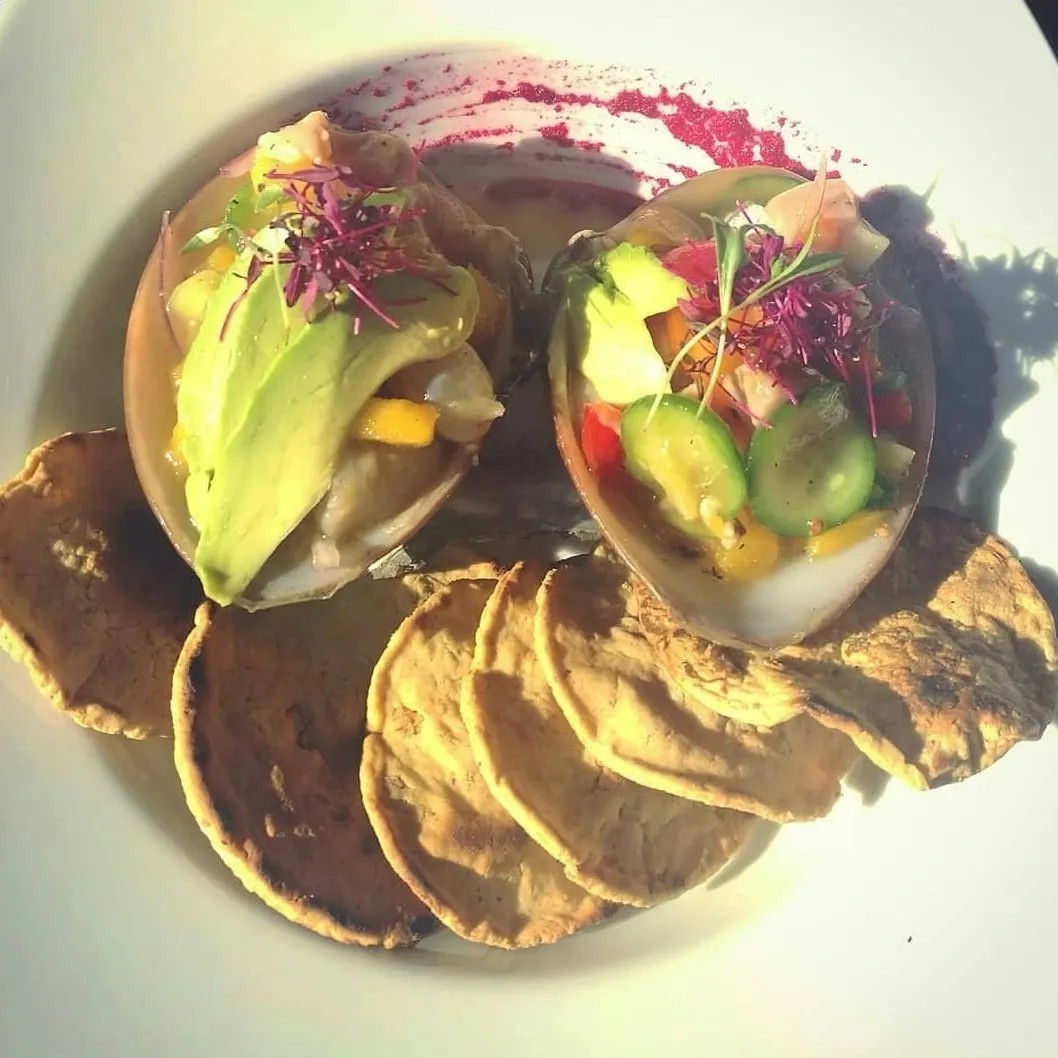 Image alt description