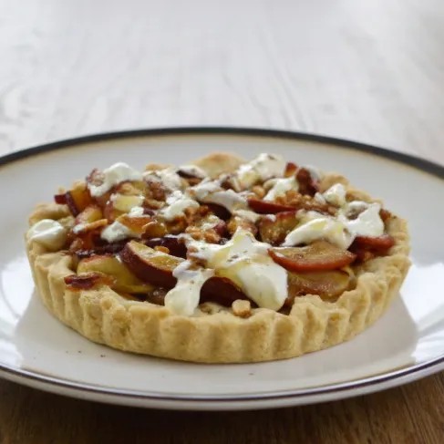 Image alt description