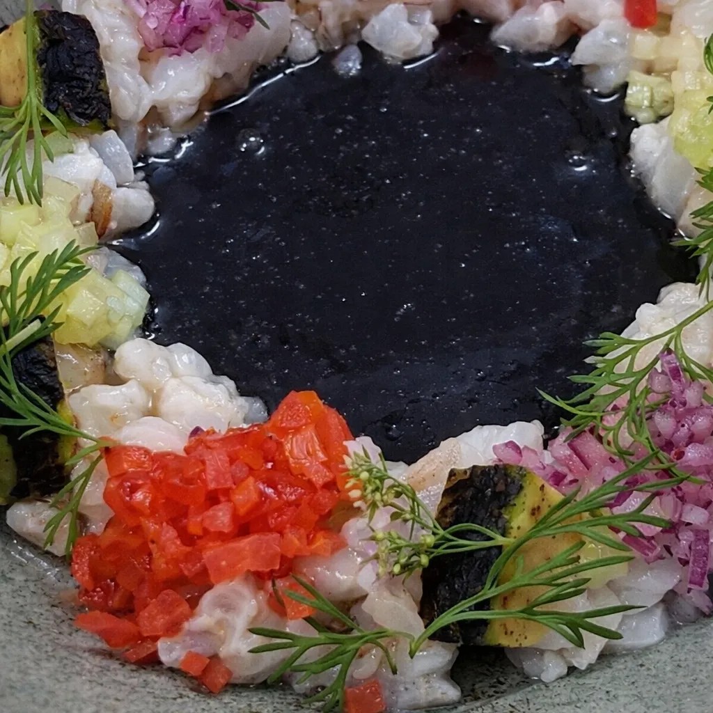 Image alt description