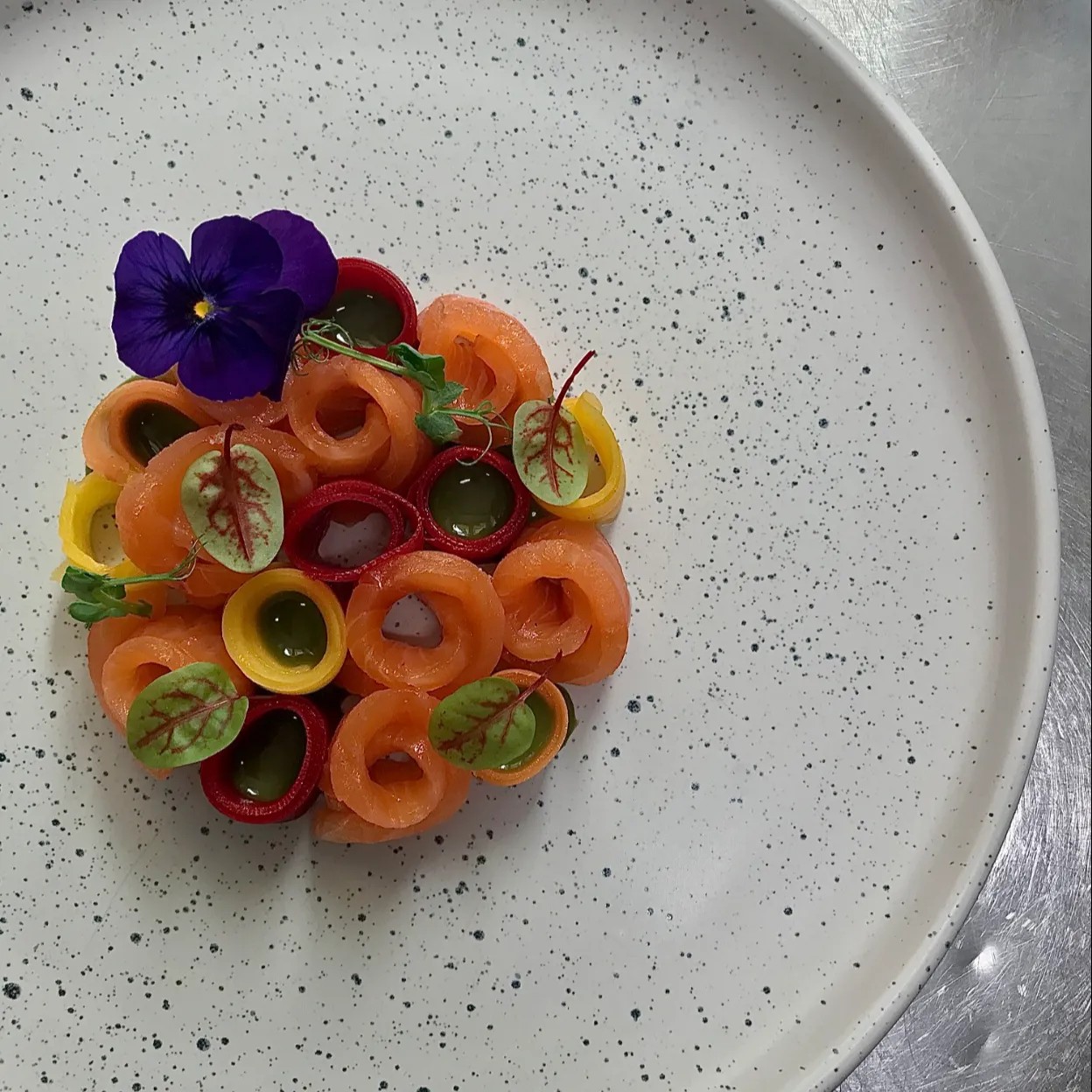 Image alt description