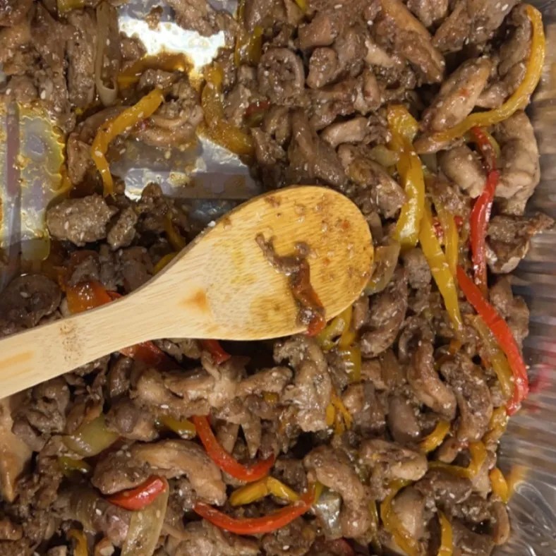 Image alt description