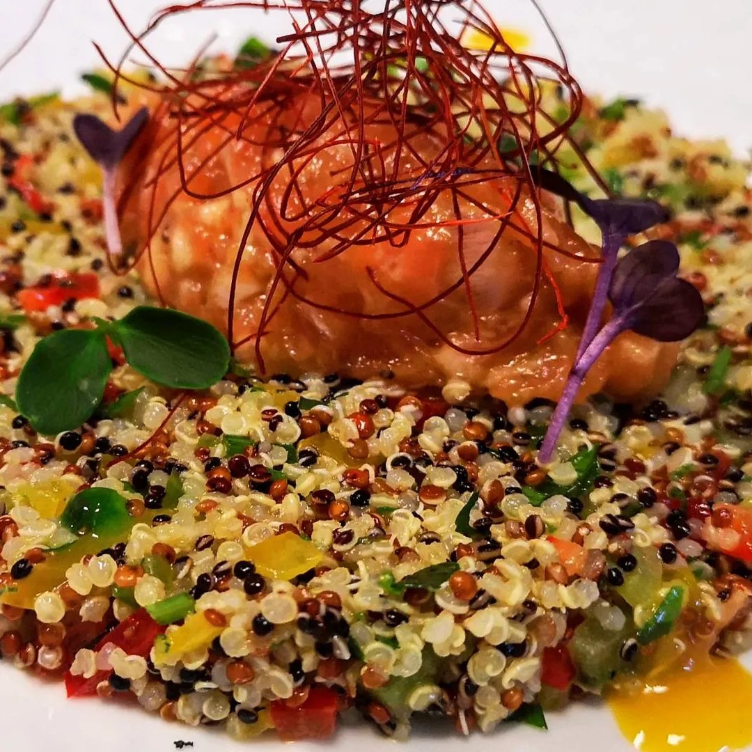 Image alt description