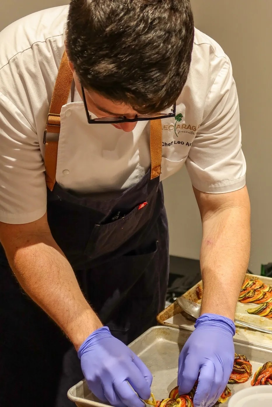 Image alt description