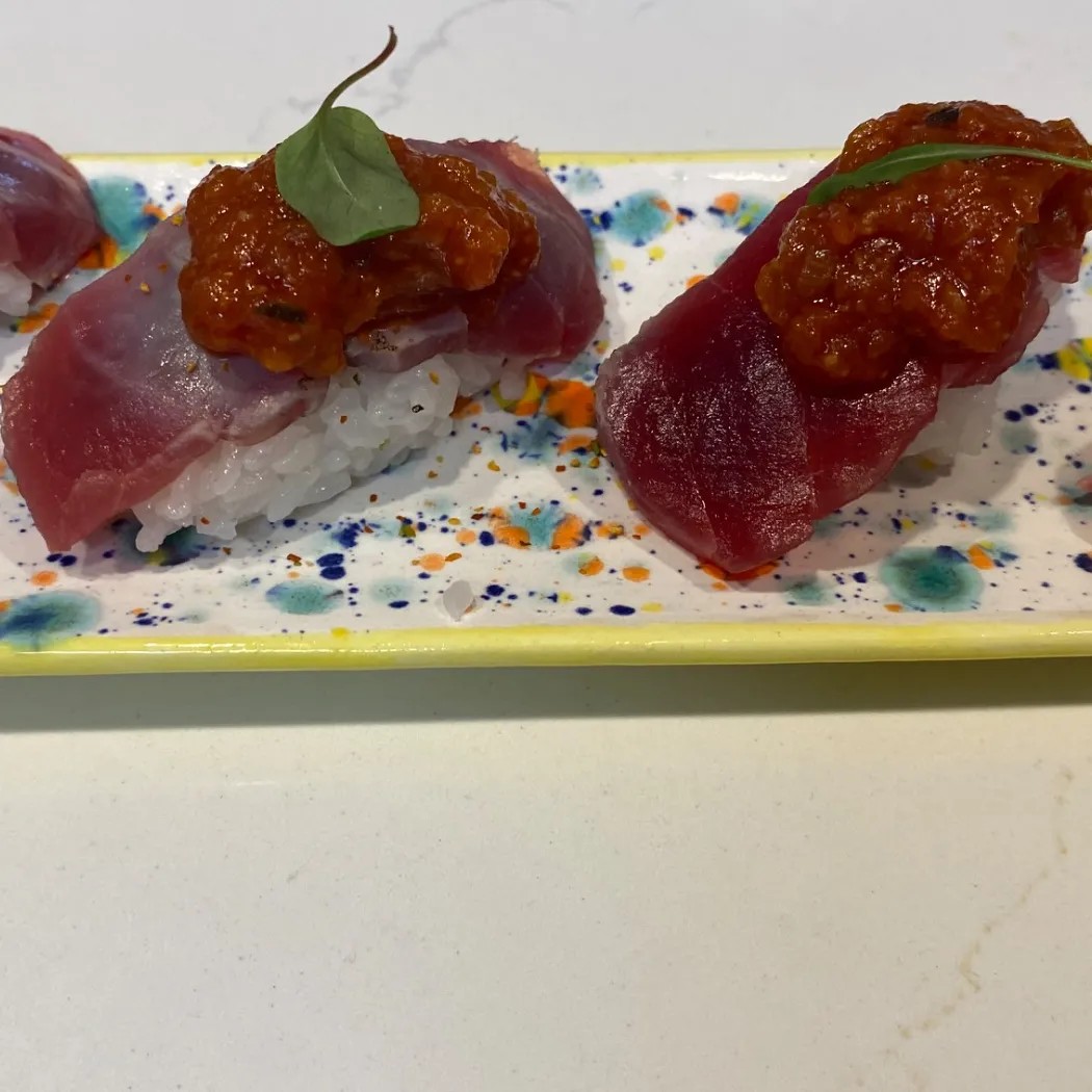 Image alt description