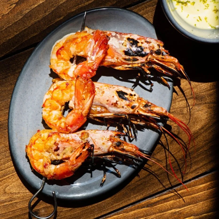 Image alt description