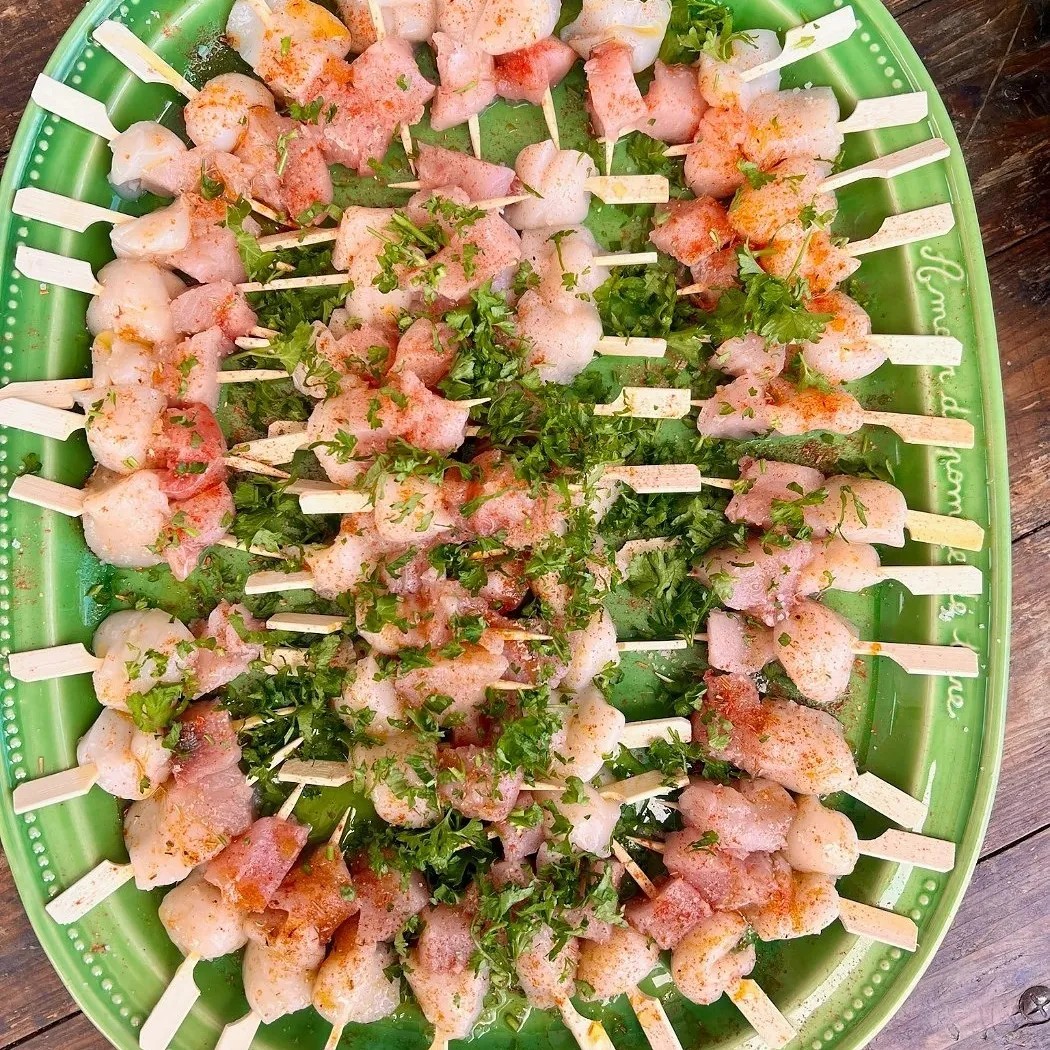 Image alt description