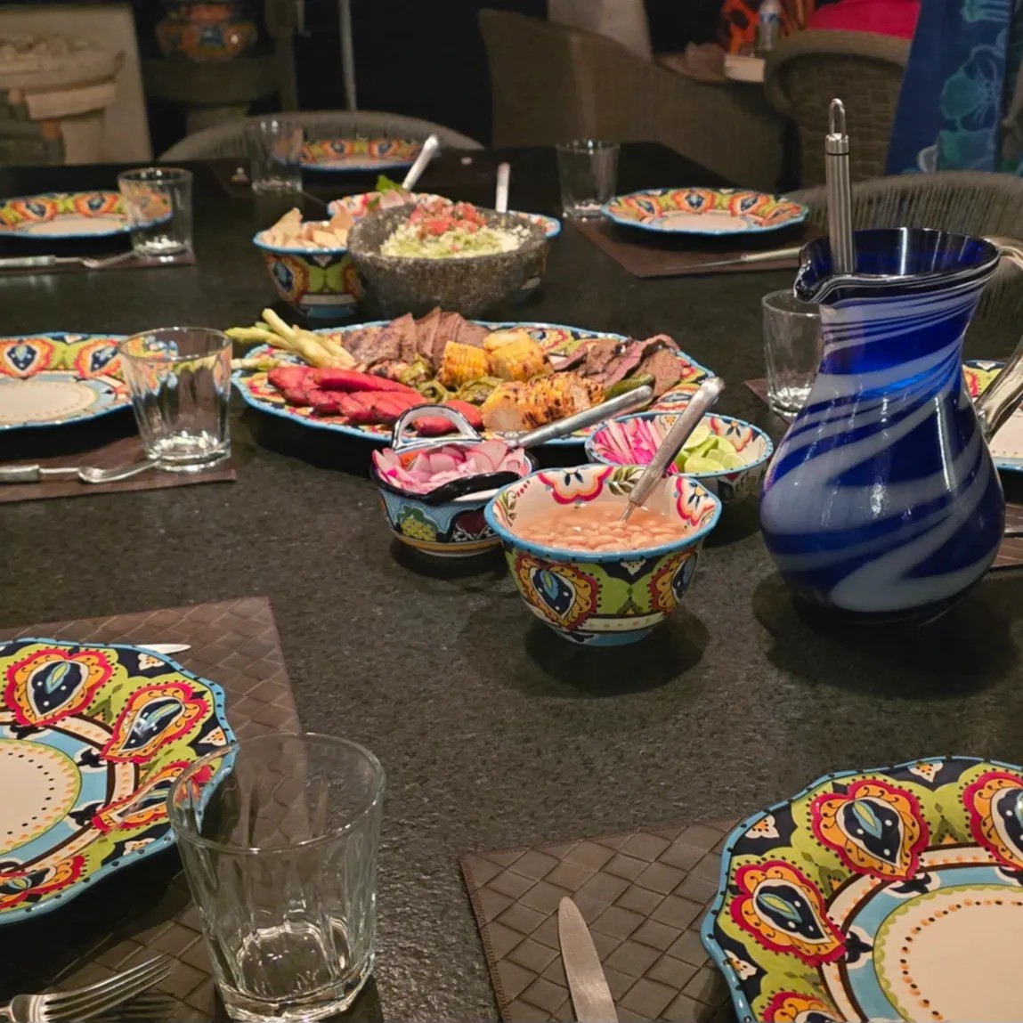 Image alt description