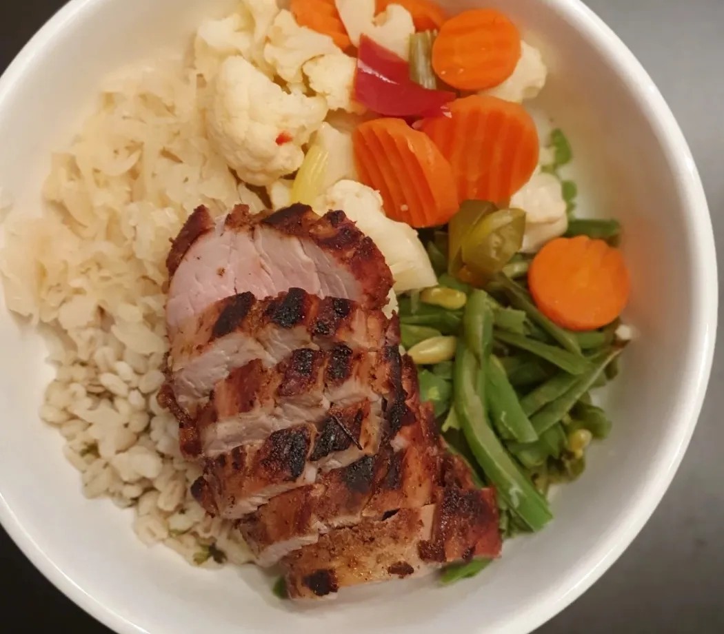 Image alt description