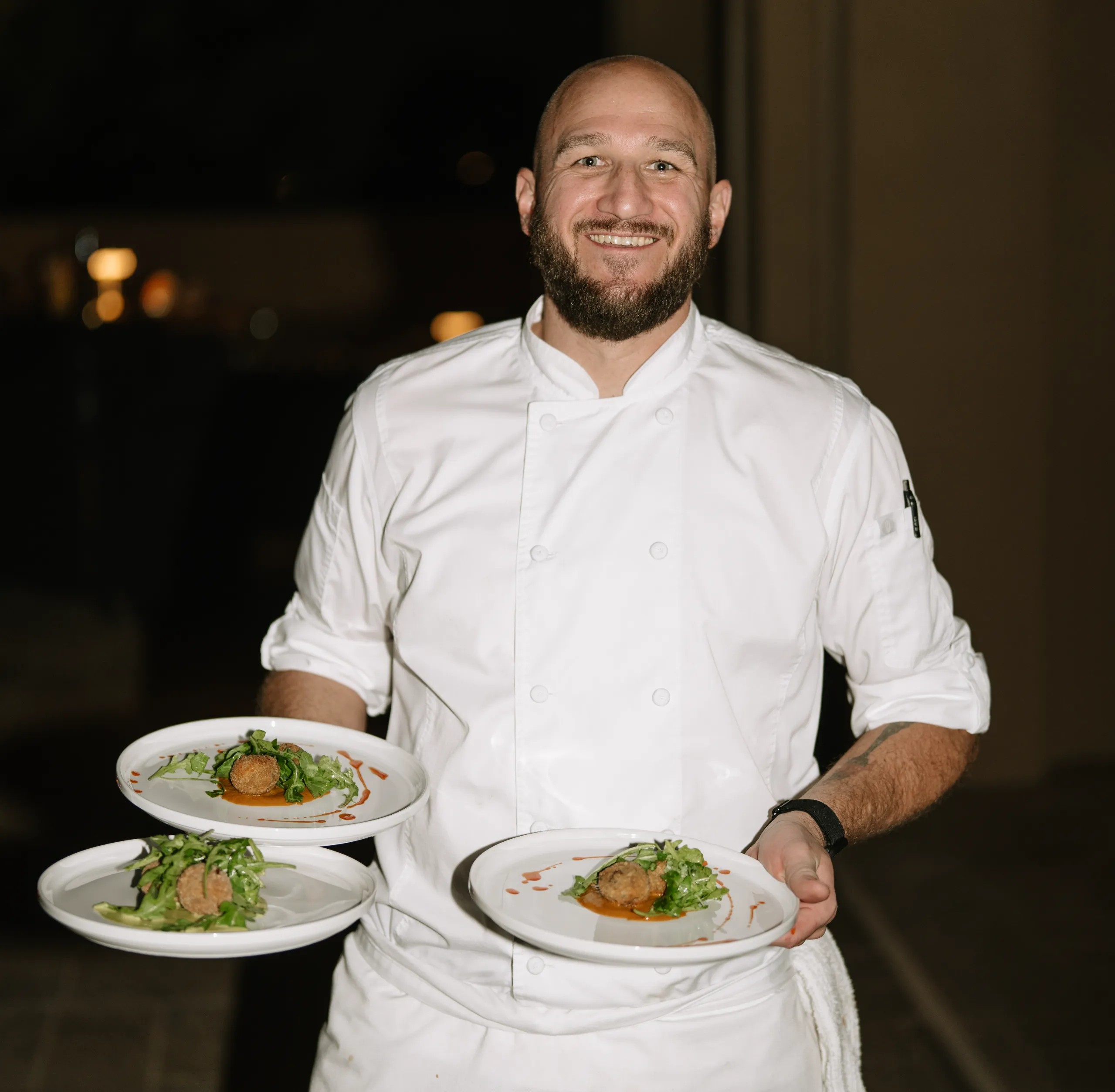 Image alt description