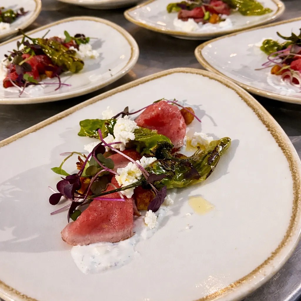 Image alt description