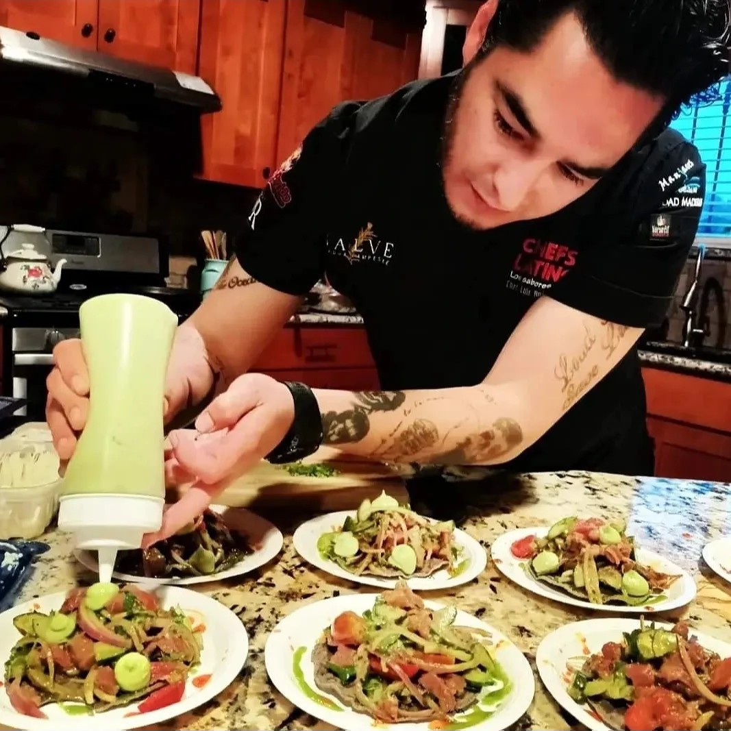 Image alt description