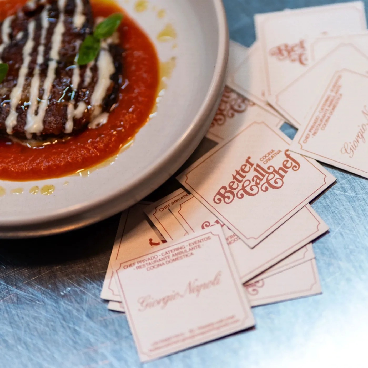 Image alt description