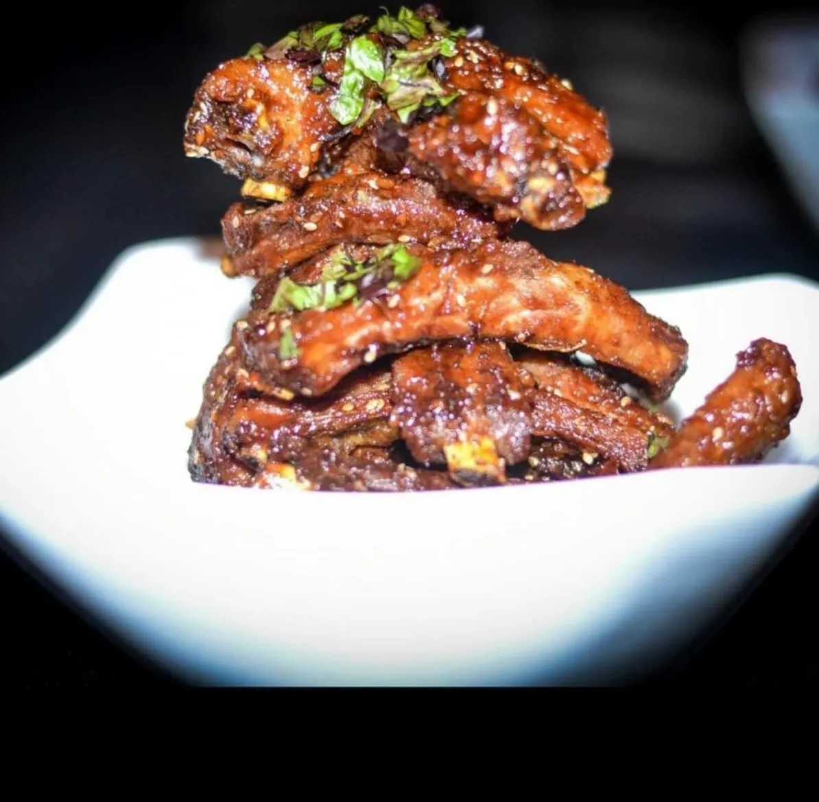 Image alt description